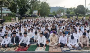 Ketika Idul Adha Menyatukan Negeri: Menteri Transmigrasi di Tengah Kehangatan Bulupontu Jaya